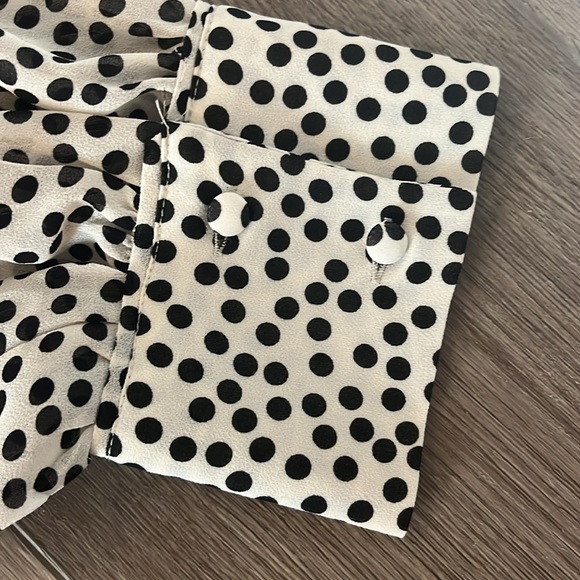 H&M long sleeved polka dot dress NWOT - Picture 4 of 8